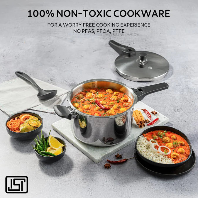 Tramontina Aero Arc 3L Tri-Ply Stainless Steel Pressure Cooker | Food Grade SS 304 | 3-Layer Safety System | Easy-Close 2-Finger Lid | Gas, Induction & Electric Compatible | Inner Level Markings |